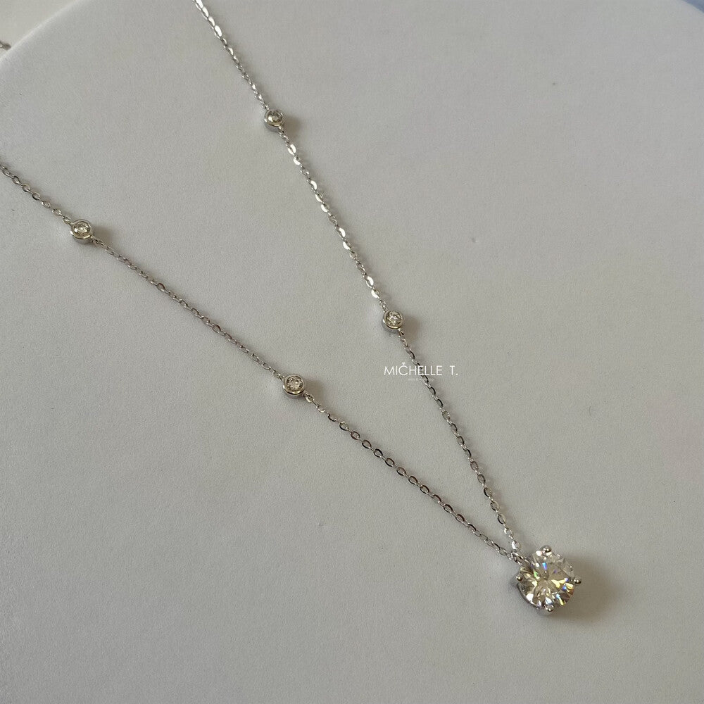 Colar ponto de luz moissanite 2.0ct prata 925 (8.0mm) - foto 4