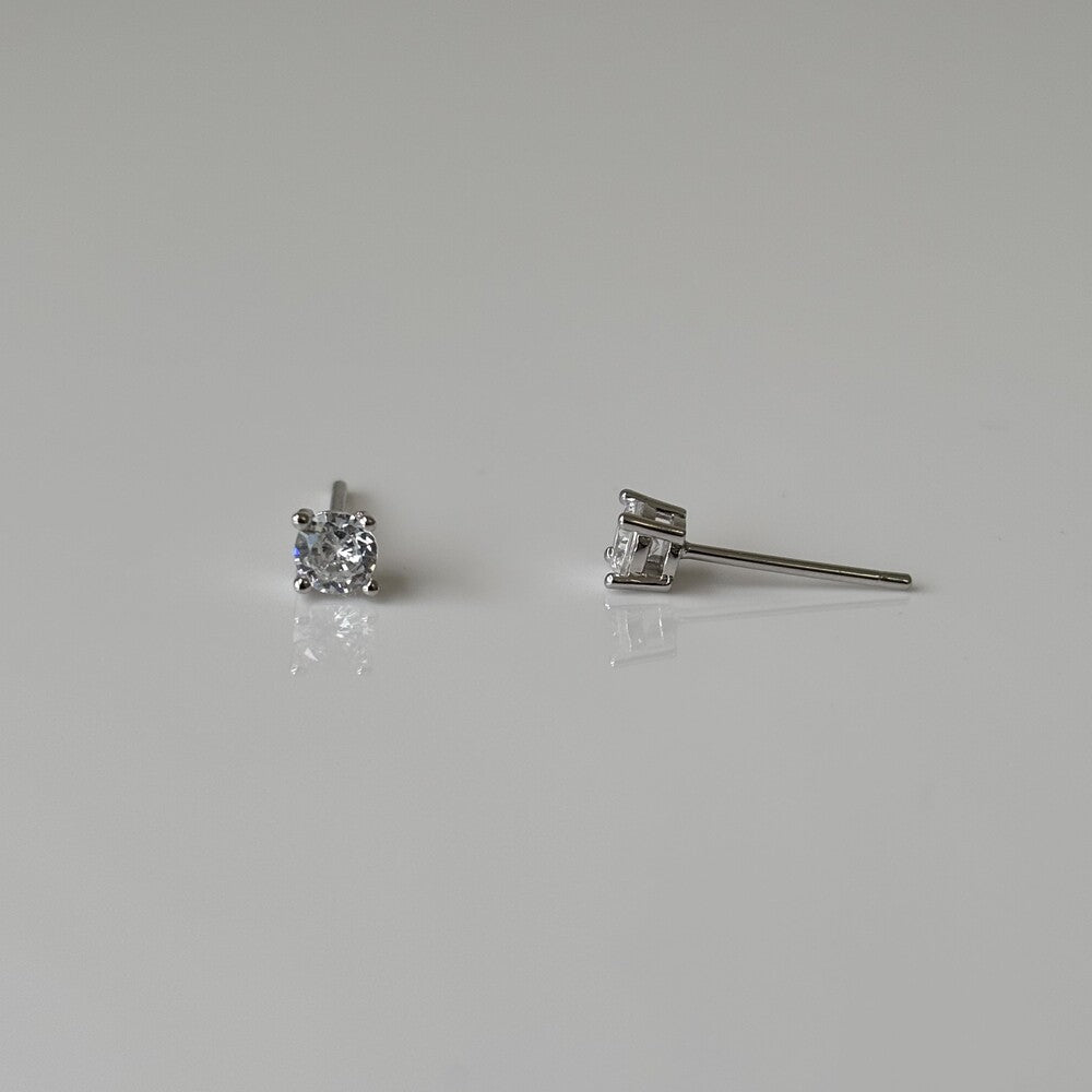 Brinco redondo zircônia branca ródio branco (4mm) - foto 3