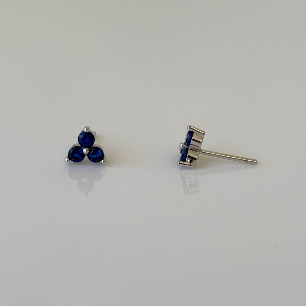 Brinco Liz zircônias azul safira prata 925 - foto 3