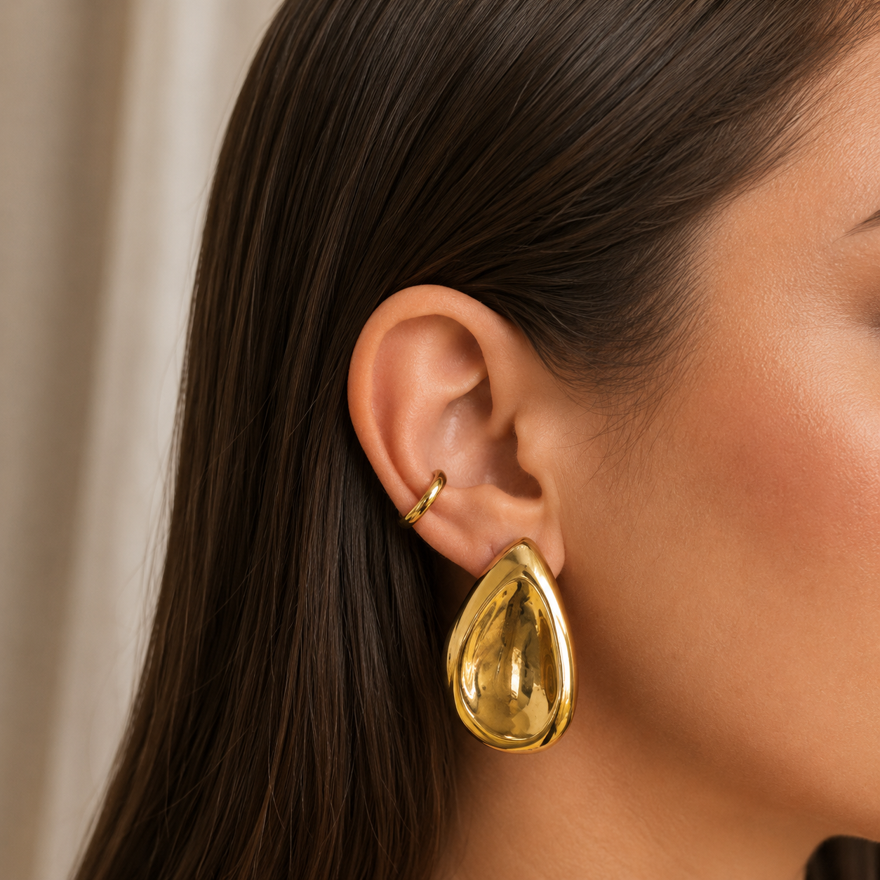 Piercing fake Nyx liso ouro