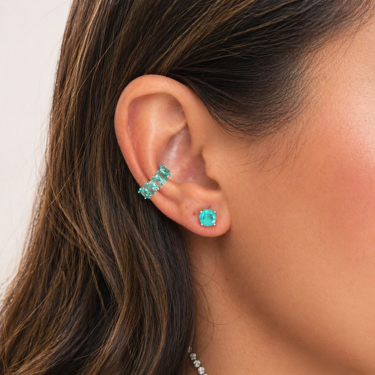 Conjunto redondo esmeralda colombiana fusion prata 925 (6mm)