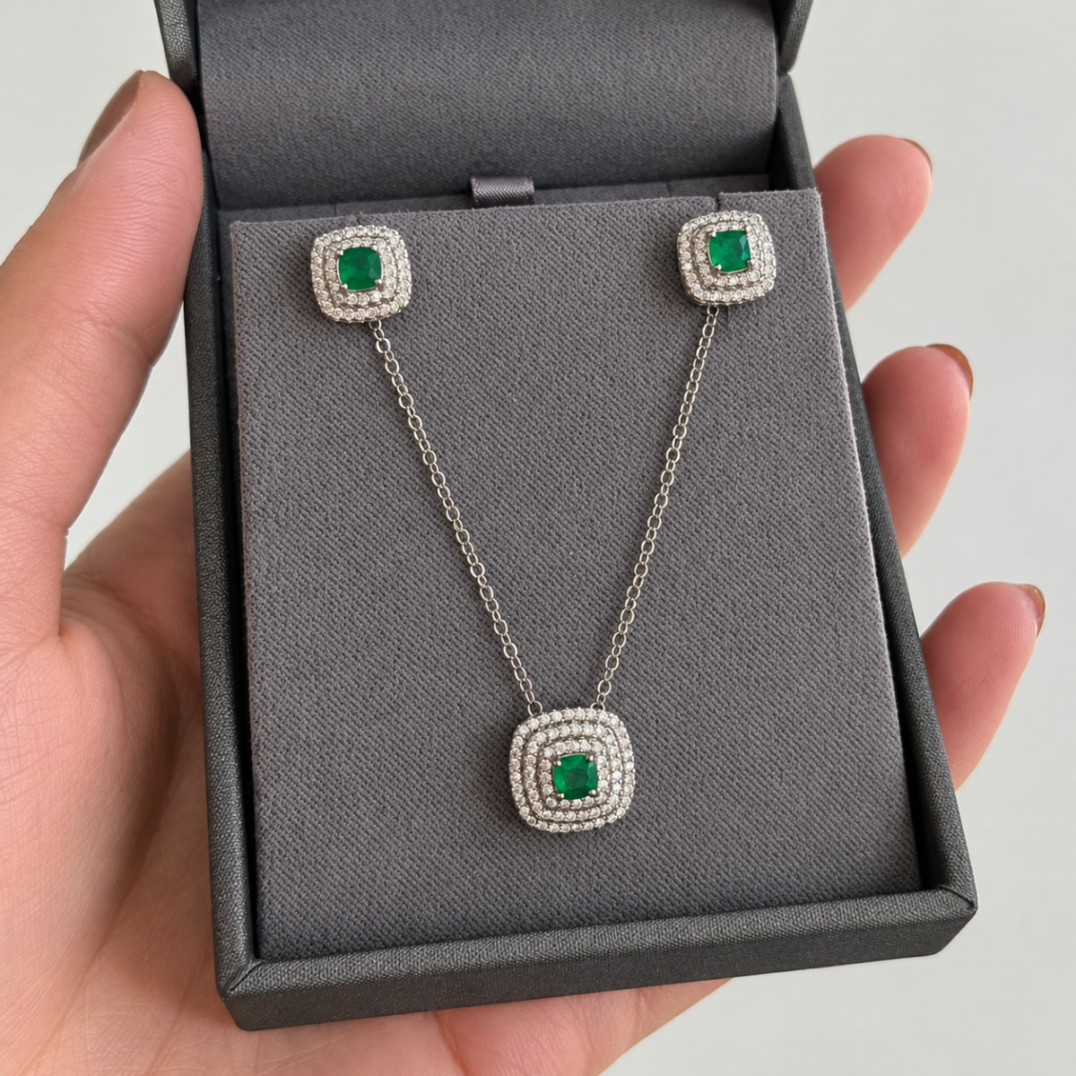 Conjunto Rafa quadrado esmeralda fusion ródio branco - foto 2