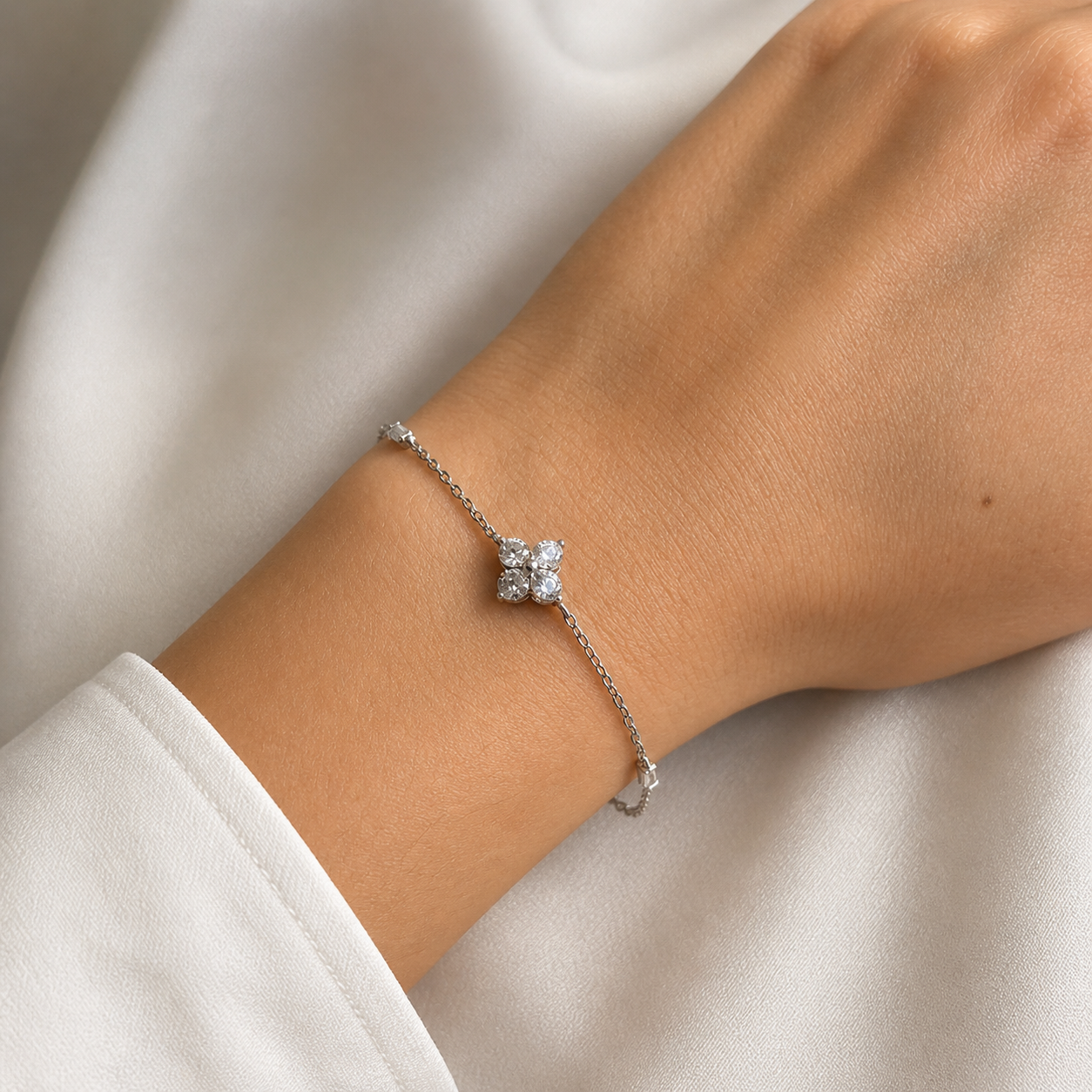 Pulseira Gwen com zircônias prata 925 - foto 2