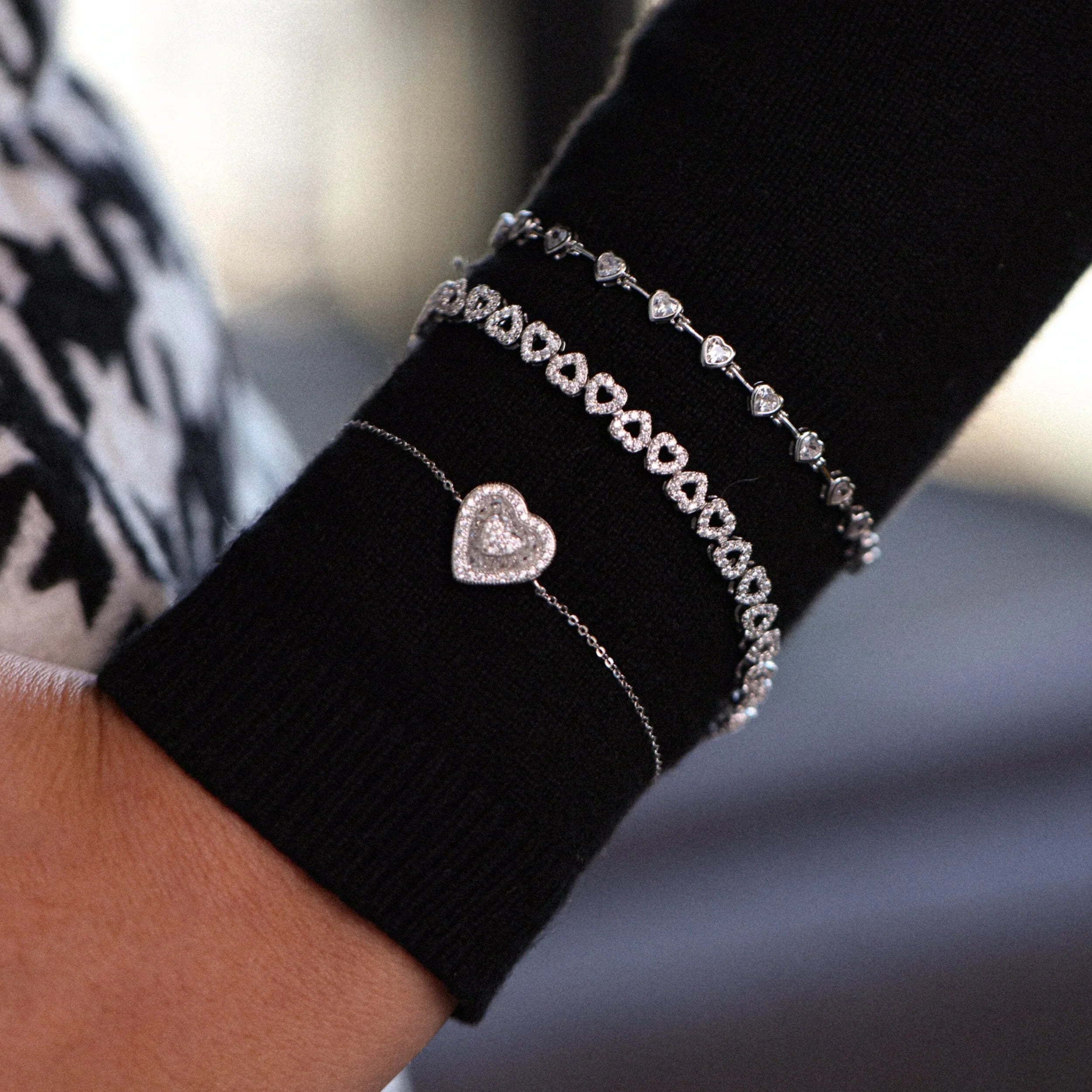Como usar pulseiras: do dia a dia ao mix de pulseiras