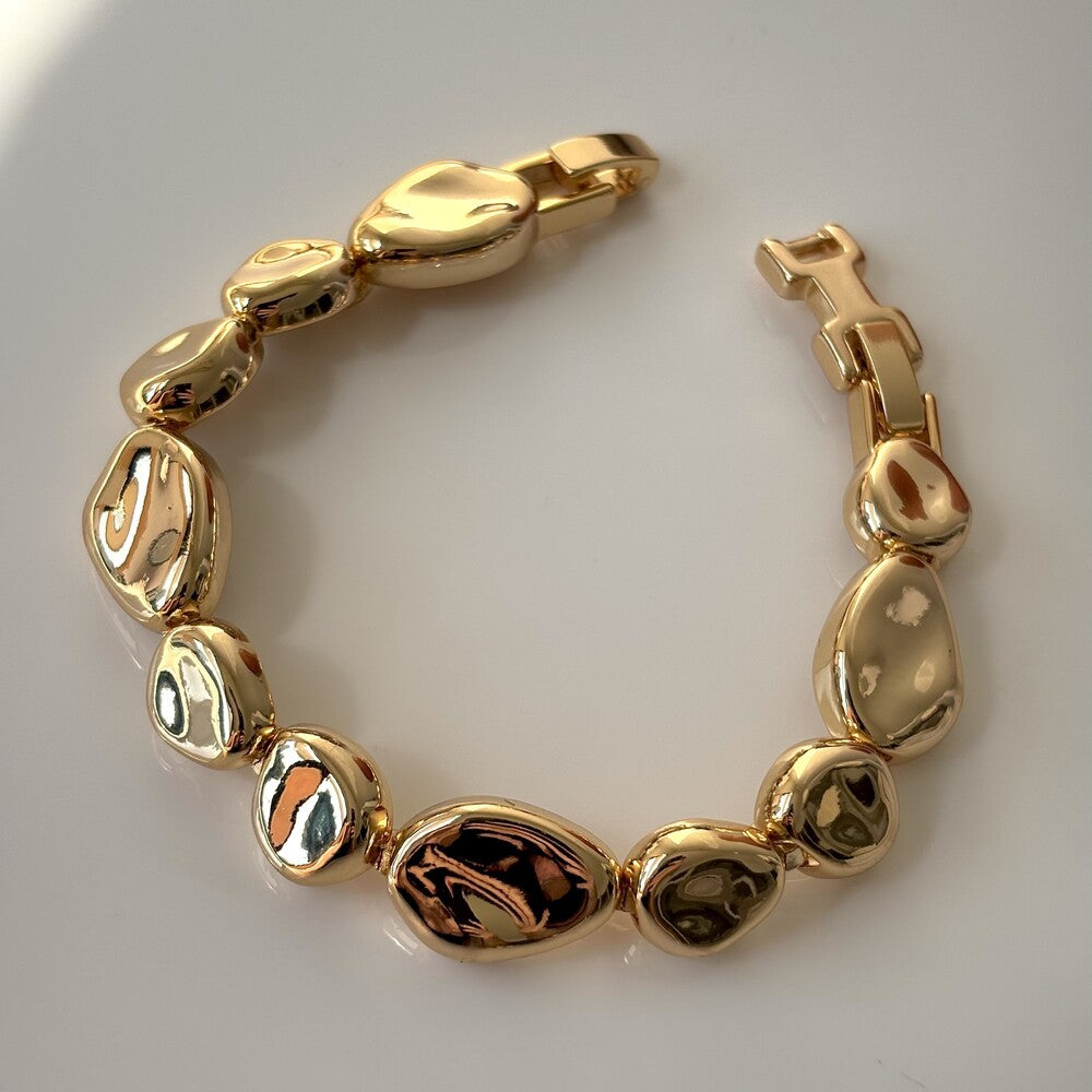 Pulseira bracelete Vega orgânico liso ouro - foto 4