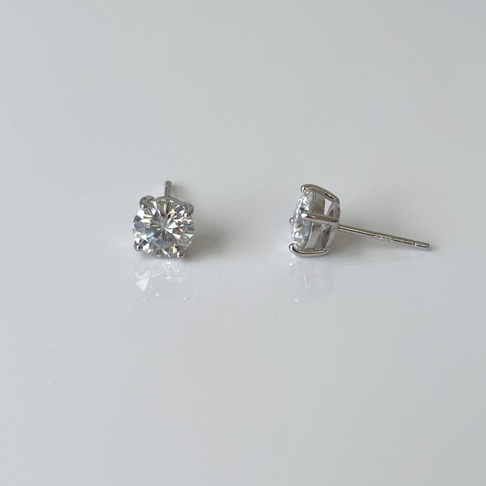 Brinco solitário ponto de luz Moissanite 1.0ct prata 925 (6.5mm) - foto 4