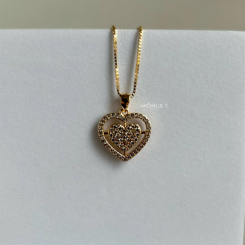 Colar Louise coração cravejado ouro - foto 4