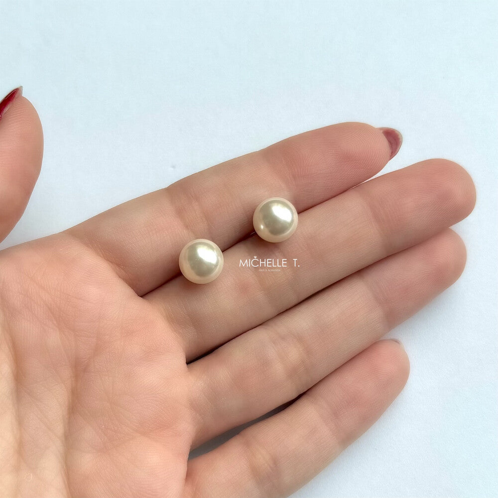 Brinco redondo pérola shell ródio branco (8mm) - foto 3