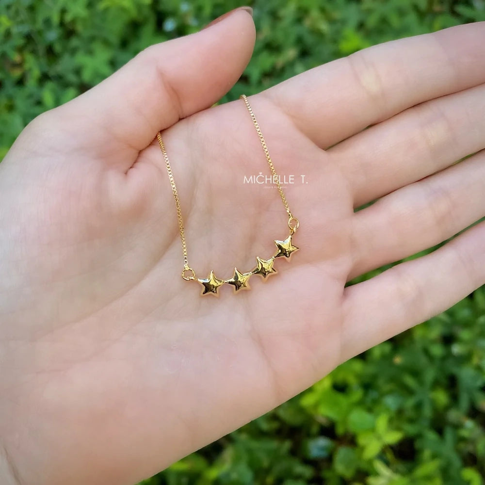 Colar quatro estrelas lisas ouro - foto 3