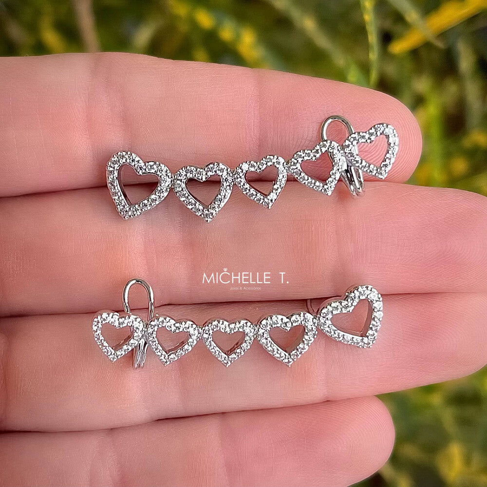 Brinco ear cuff hearts cravejado ródio branco - foto 4