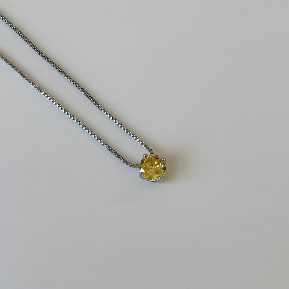 Colar ponto de luz zircônia fancy yellow ródio branco (6mm) - foto 3