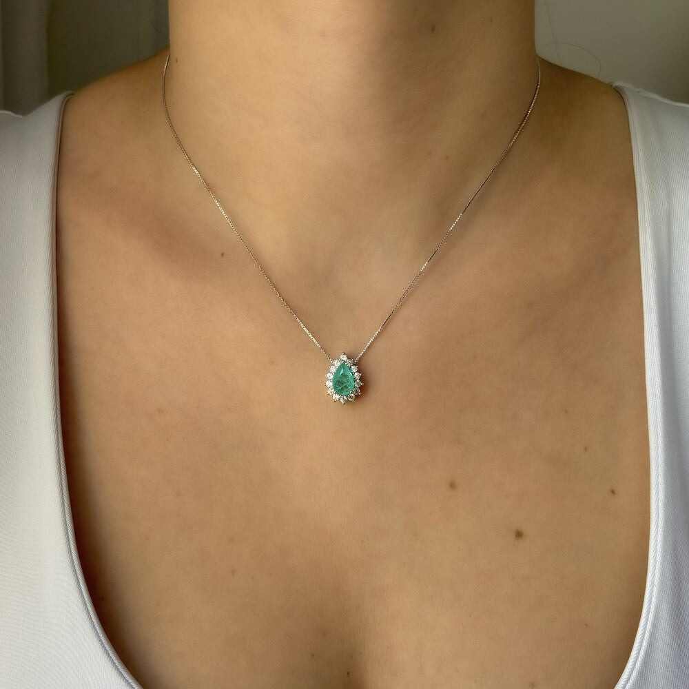 Colar Magah gota cravejada esmeralda colombiana fusion ródio branco - foto 2