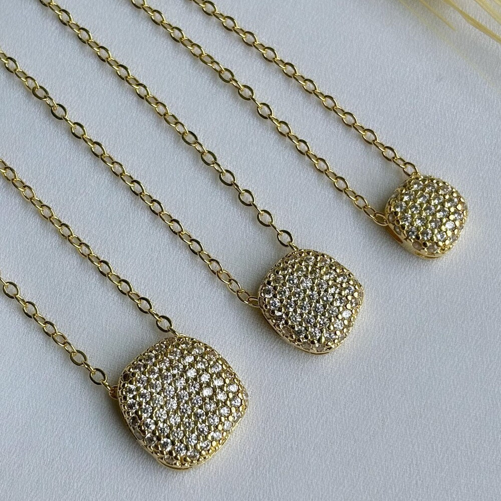 Colar Jersey P cravejado ouro - foto 3