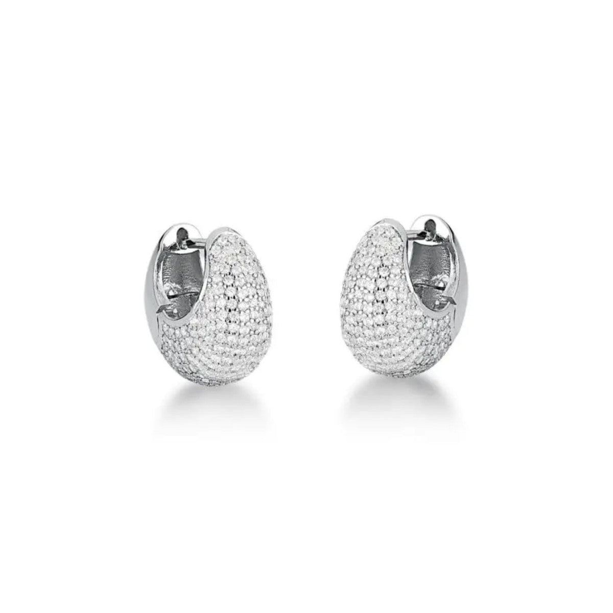 Brinco Bold Pavê zircônias brancas ródio branco