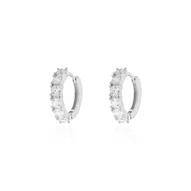 Brinco argola Harlow zircônias brancas ródio branco