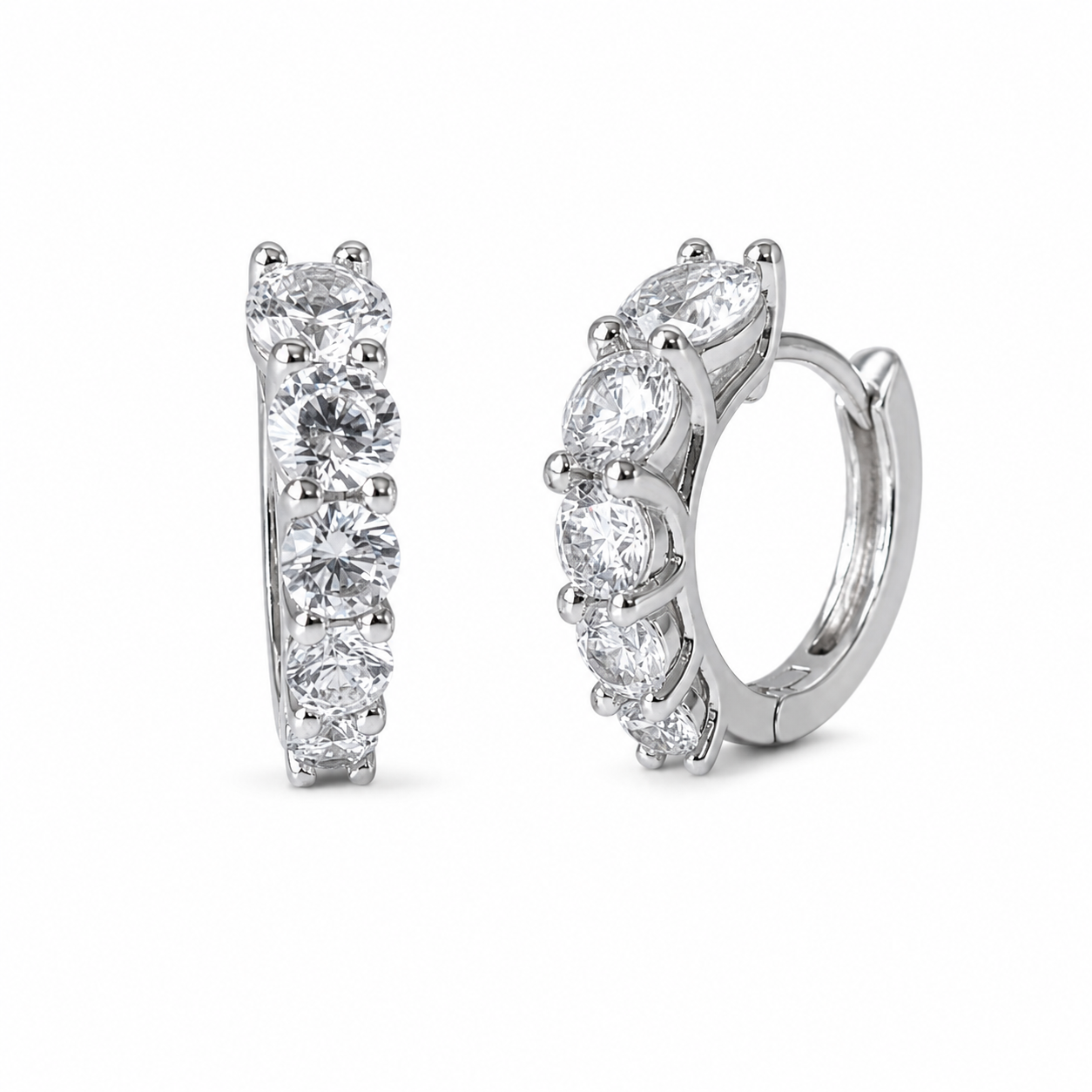Brinco argola Isabel zircônias brancas ródio branco