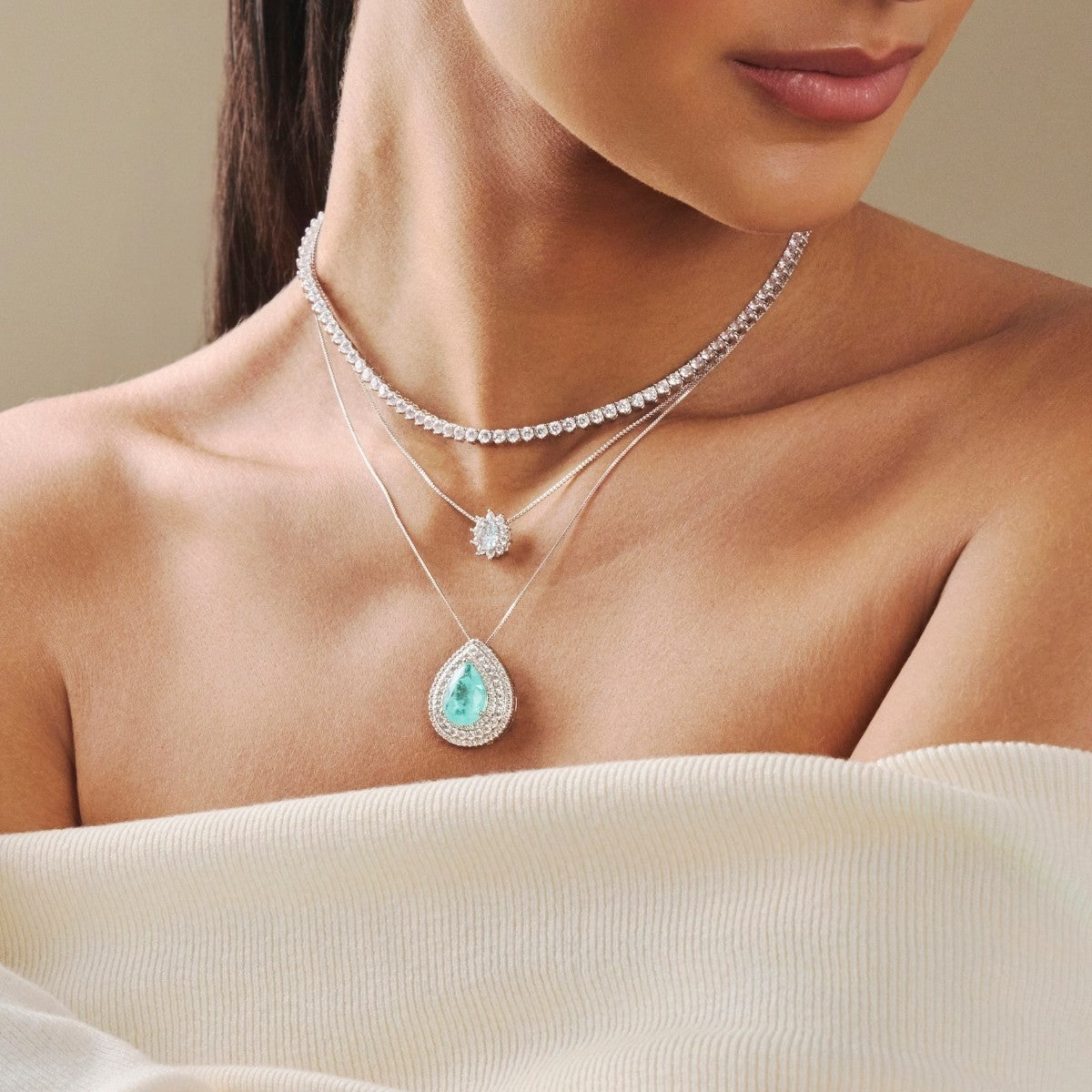 Conjunto Ingrid gota esmeralda colombiana fusion ródio branco