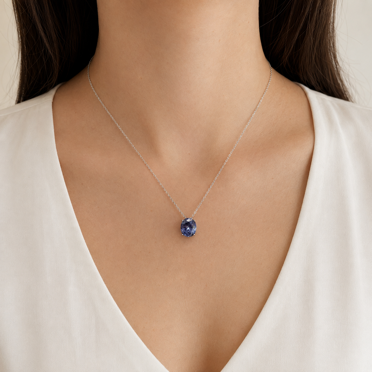 Colar Lorena oval zircônia tanzanita prata 925