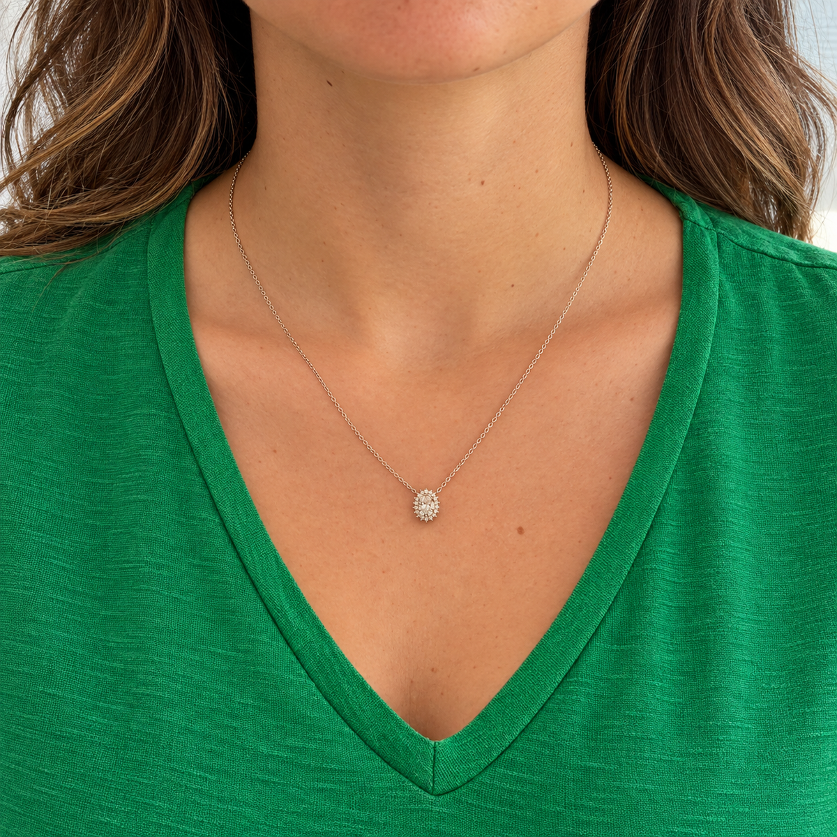 Colar Sirius oval Moissanite prata 925