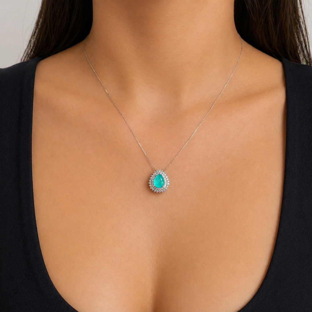 Conjunto gota Holly esmeralda colombiana fusion prata 925