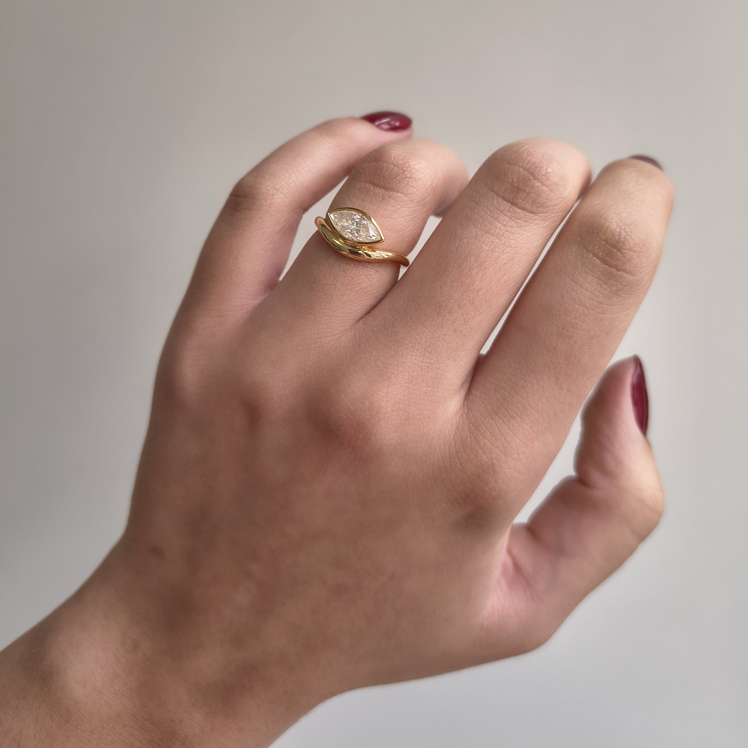 Anel Jack Moissanite prata 925 banho ouro - foto 3