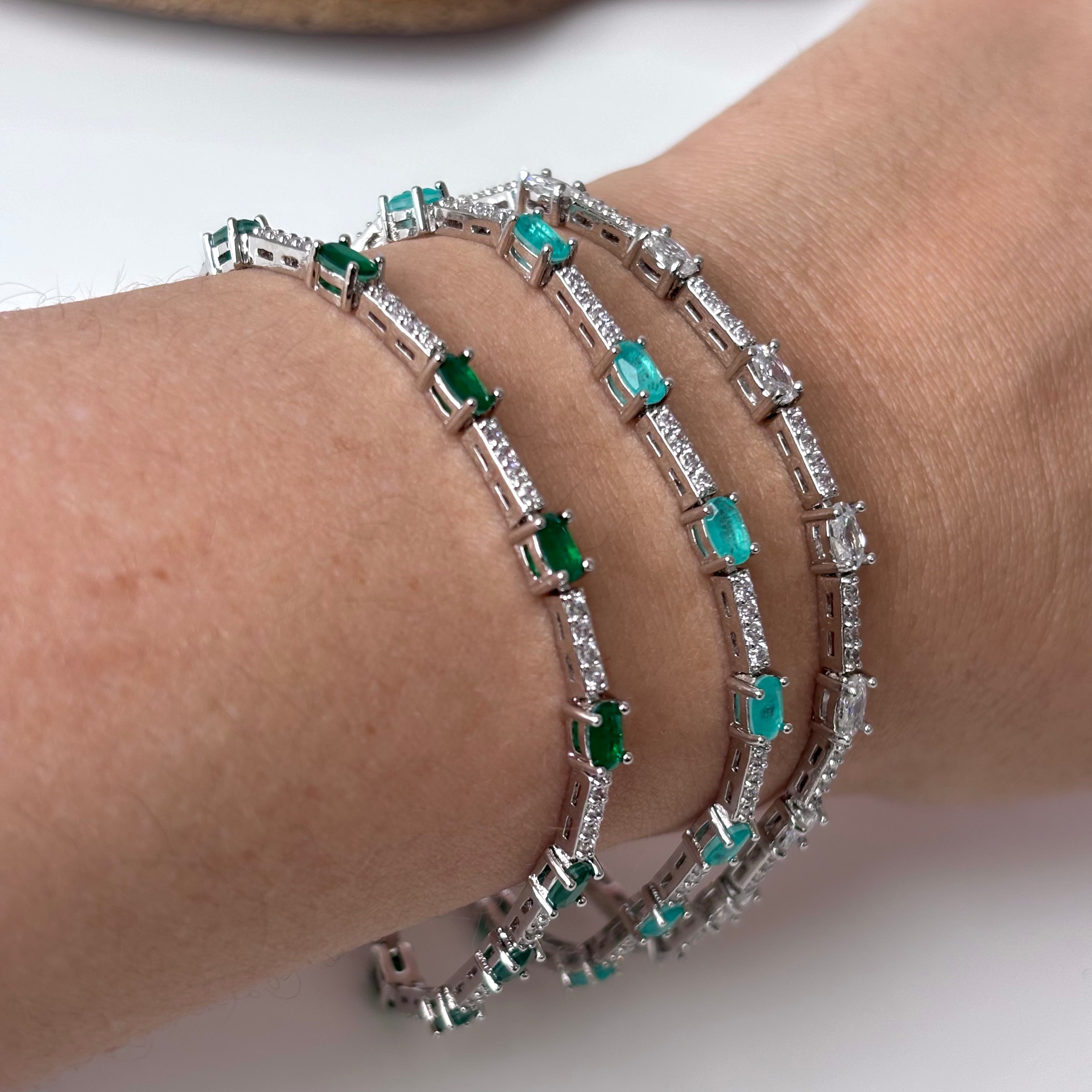 Pulseira riviera Carolina esmeralda colombiana fusion ródio branco